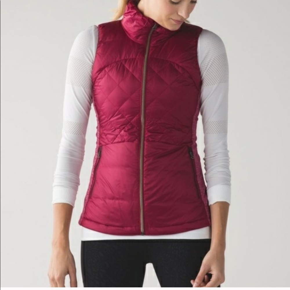 Lululemon Berry Rumble Down For A Run Vest